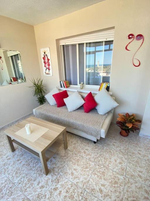 Lovely 1 Bedroom Apartment With Sea Views And Pool Estepona Ngoại thất bức ảnh